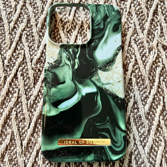 iPhone 13 pro case! - Picture 2 of 3